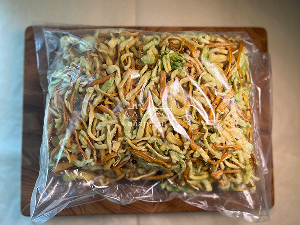 Нитка ЖАРЕНАЯ "Васаби" Oktobersnack 1 кг (сырный продукт) в Балаково
