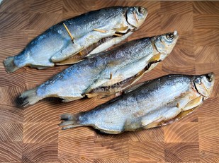 Белый амур холодного копчения: Пелядь вяленая крупная потрошеная