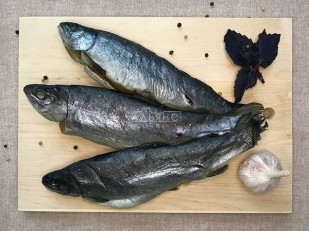 Другие закуски: Форель радужная вяленая