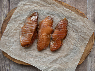 Пелядь вяленая крупная потрошеная: Икра воблы вяленая