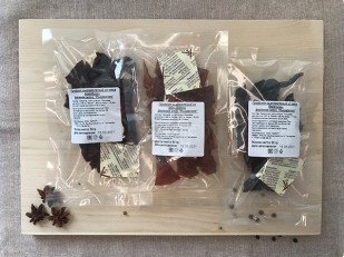 Кнуты  Салями Чили 50 гр: Рыцарское мясо говядины